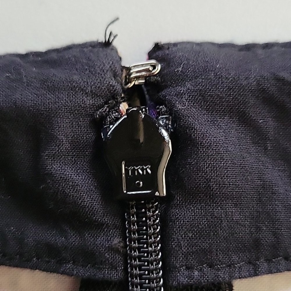 J.Crew Factory Stretch Mini Pencil Skirt Abstract Graffiti Plaid Size 00 - Picture 6 of 10